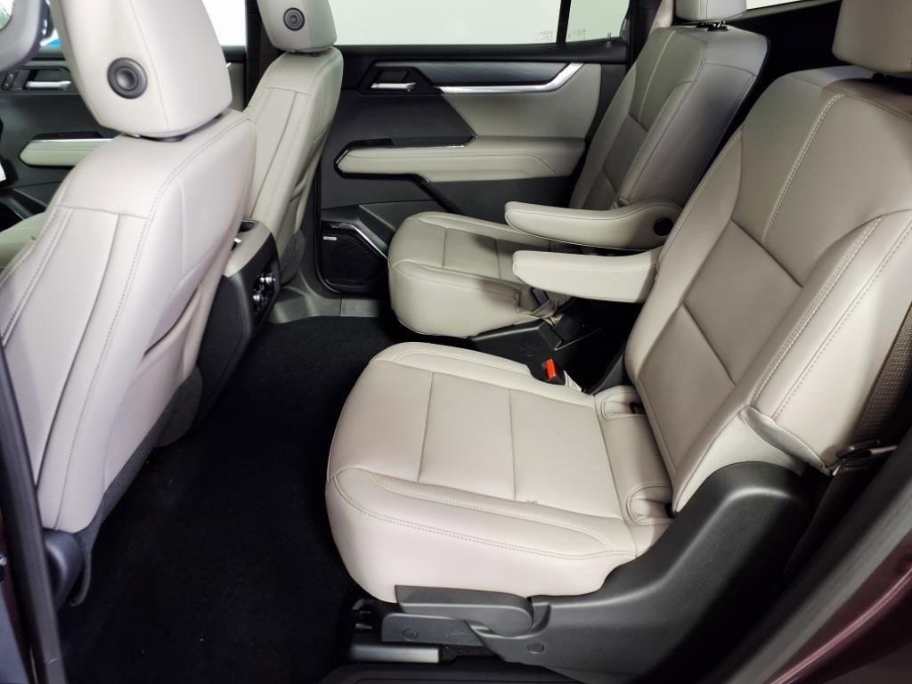 2026 Gmc Acadia Elevation photo 12