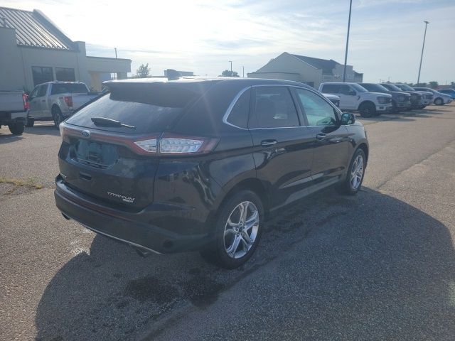 2015 Ford Edge Titanium photo 16