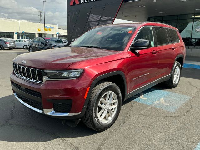 2023 Jeep Grand Cherokee L Laredo's photo