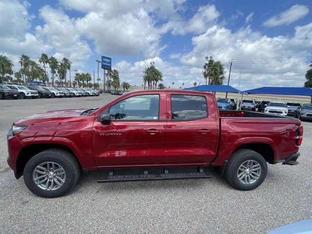 2025 Chevrolet Colorado Work Truck LT photo 4
