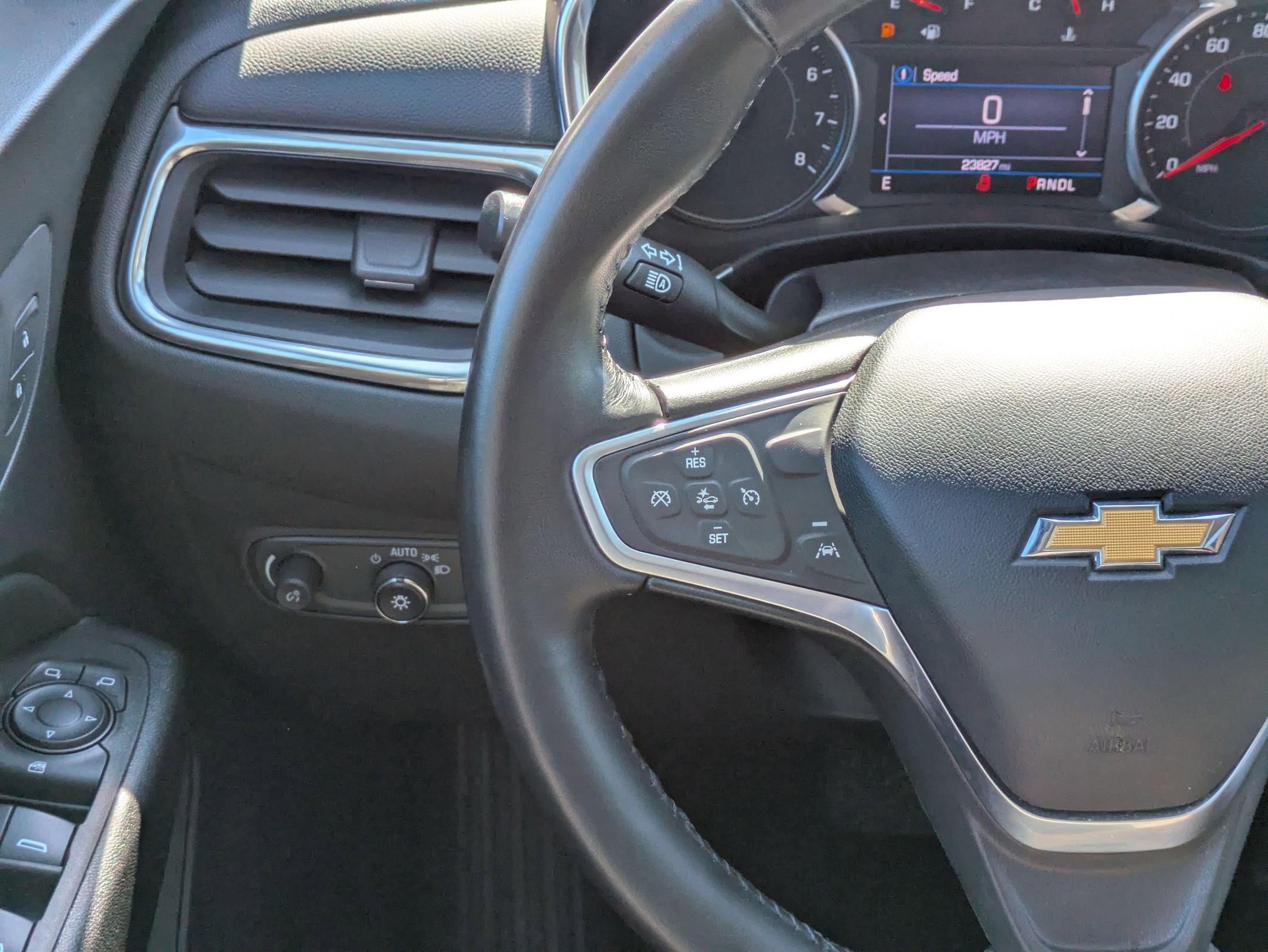 2022 Chevrolet Equinox LT photo 21