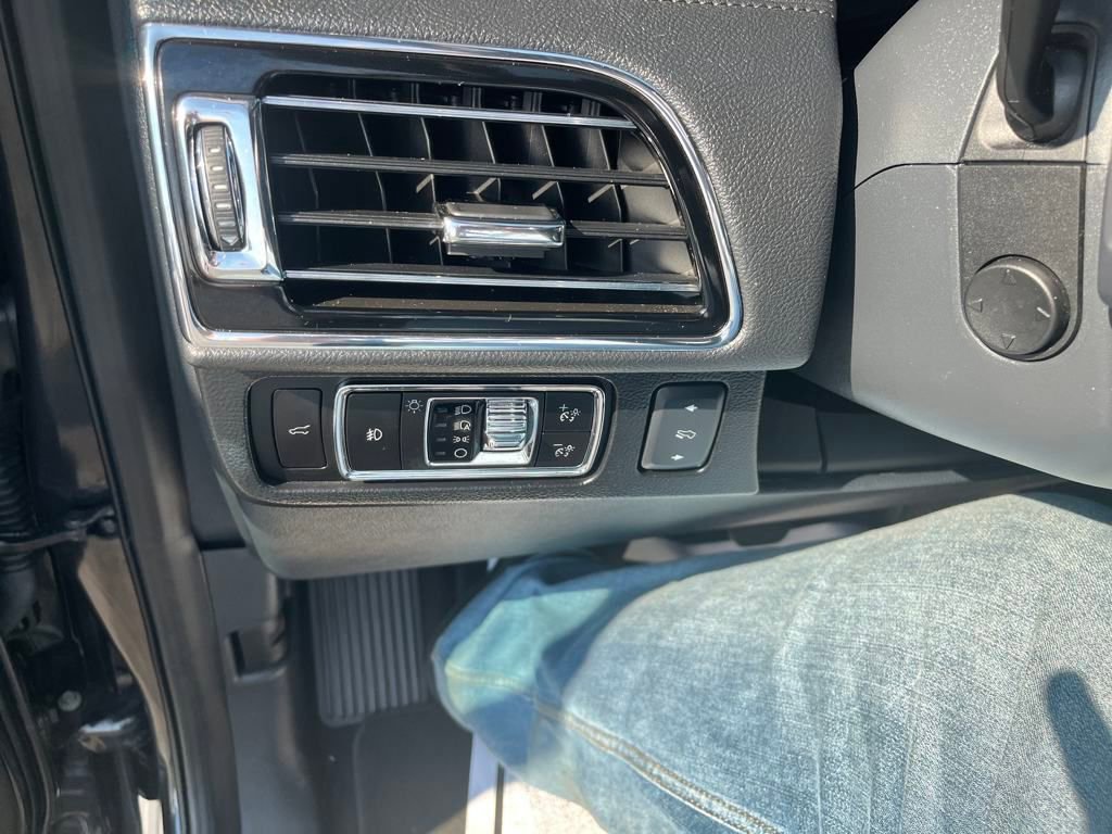 2023 Lincoln Navigator Reserve photo 17