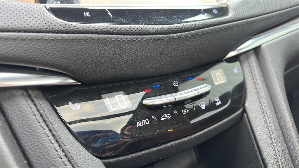2023 Cadillac XT5 Sport photo 21