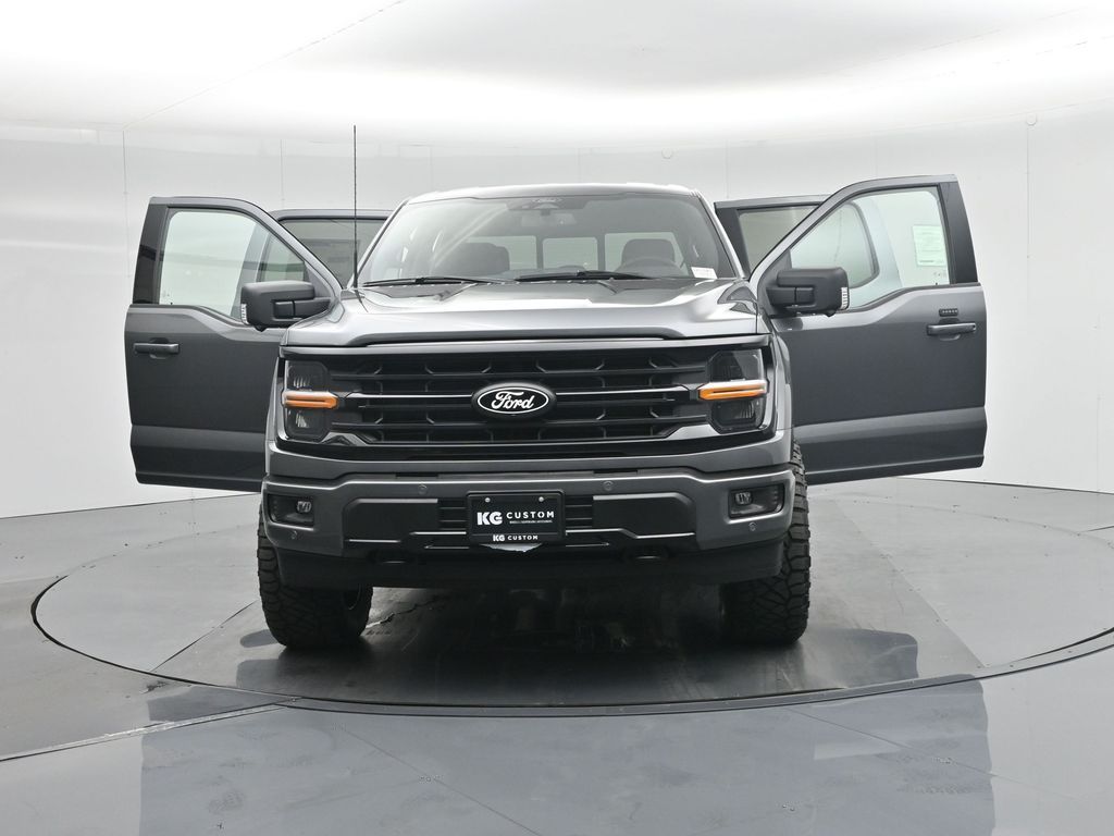 2025 Ford F-150 XLT photo 29
