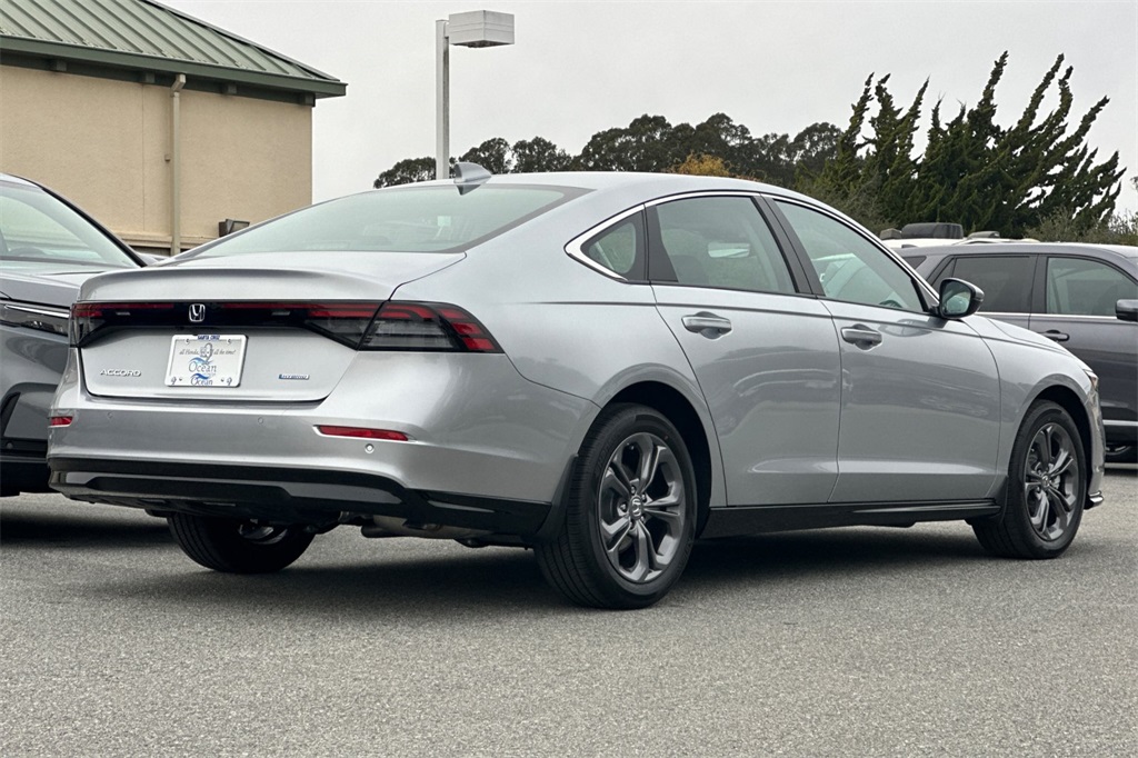 2025 Honda Accord Hybrid EX-L photo 4