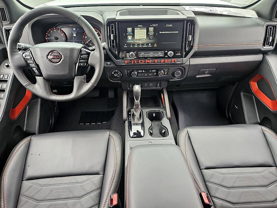 2025 Nissan Frontier Crew Cab PRO-4X photo 10