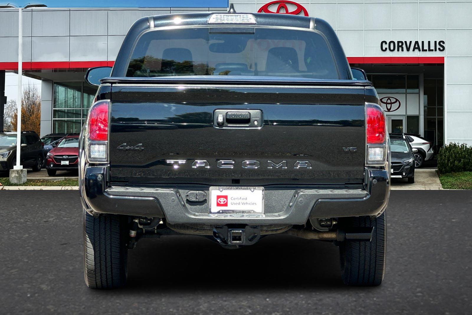 2023 Toyota Tacoma Limited photo 4