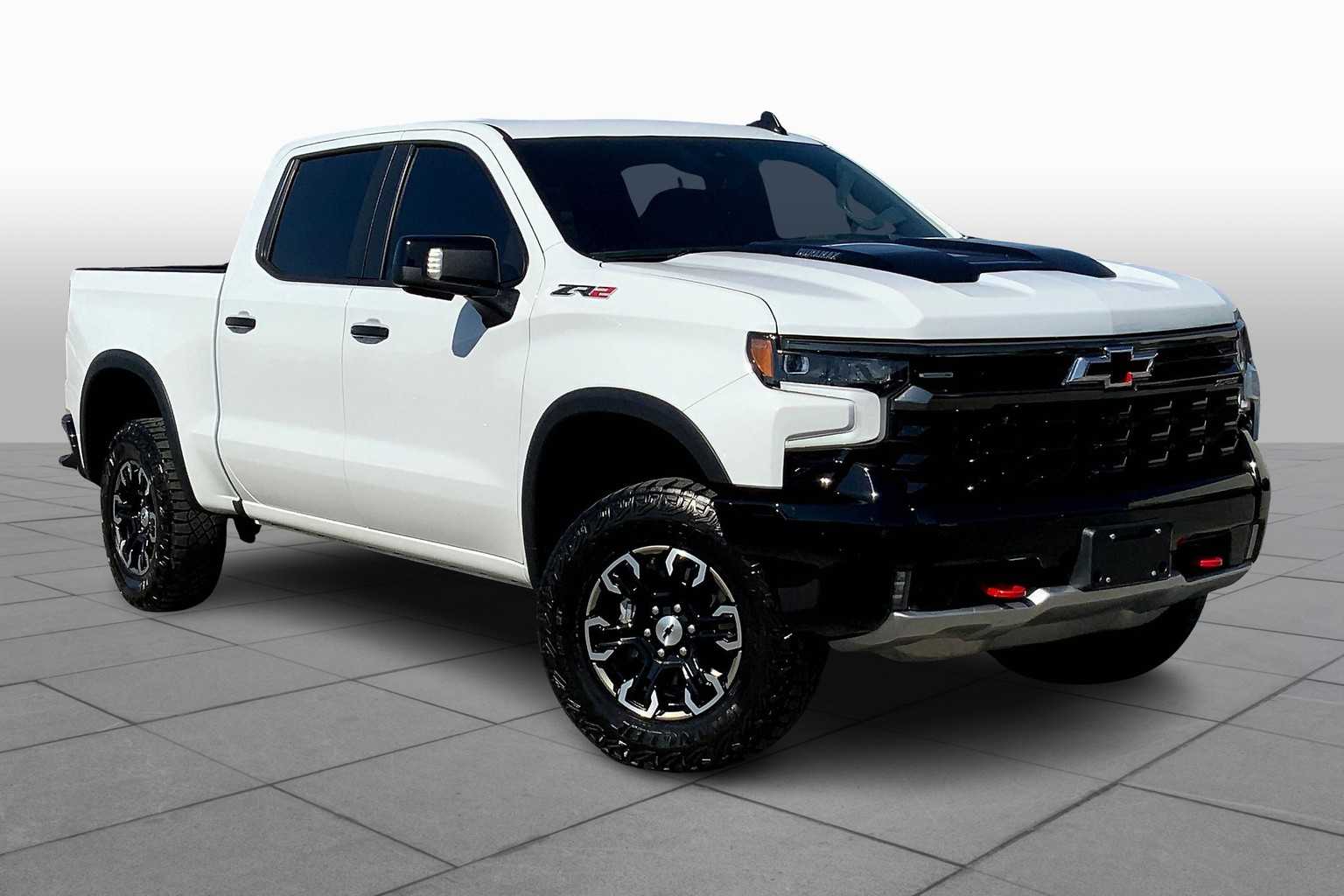 2024 Chevrolet Silverado 1500 ZR2 photo 2