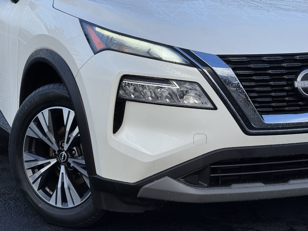 2023 Nissan Rogue SV photo 6