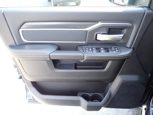 2026 Ram 3500 Big Horn photo 13