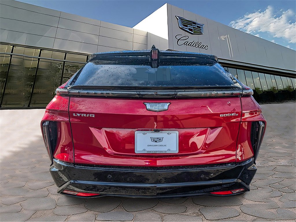 2025 Cadillac Lyriq Sport photo 4