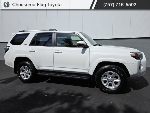 2024 Toyota 4Runner SR5 photo 10