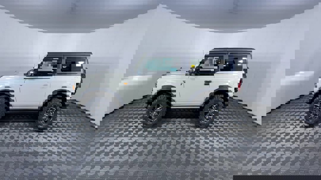 2025 Ford Bronco Badlands photo 5