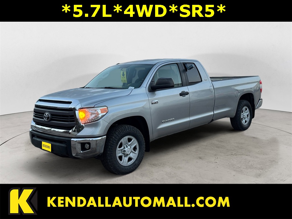 2017 Toyota Tundra SR5's photo