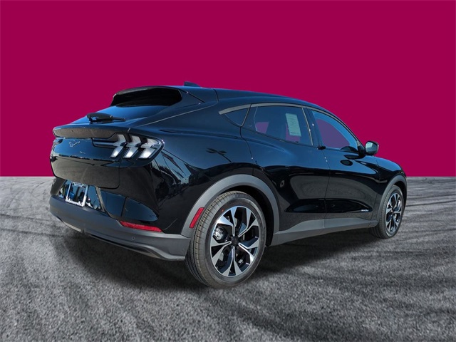 2025 Ford Mustang Mach-E Select photo 4