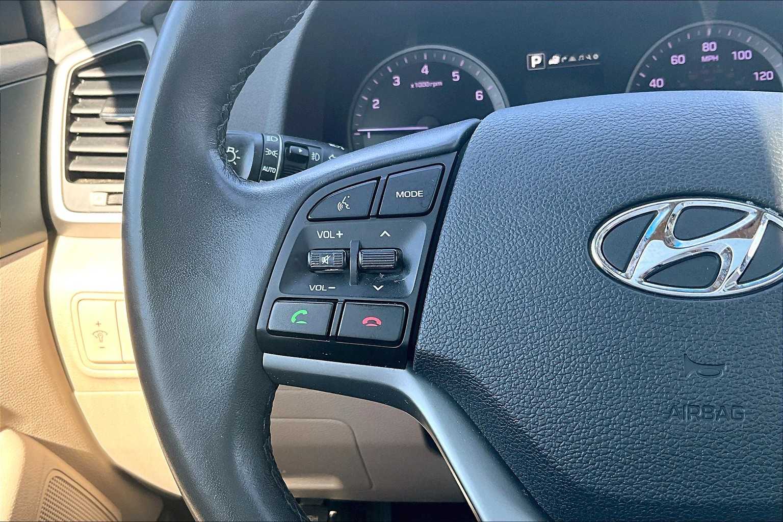 2016 Hyundai Tucson Limited photo 22