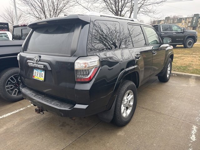2017 Toyota 4Runner SR5 Premium's photo