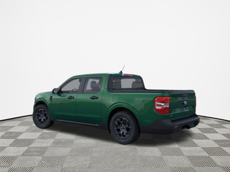 2025 Ford Maverick XLT photo 2