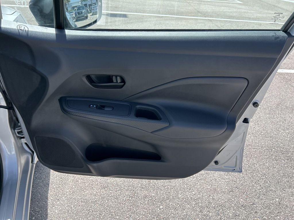 2025 Nissan Versa S photo 30