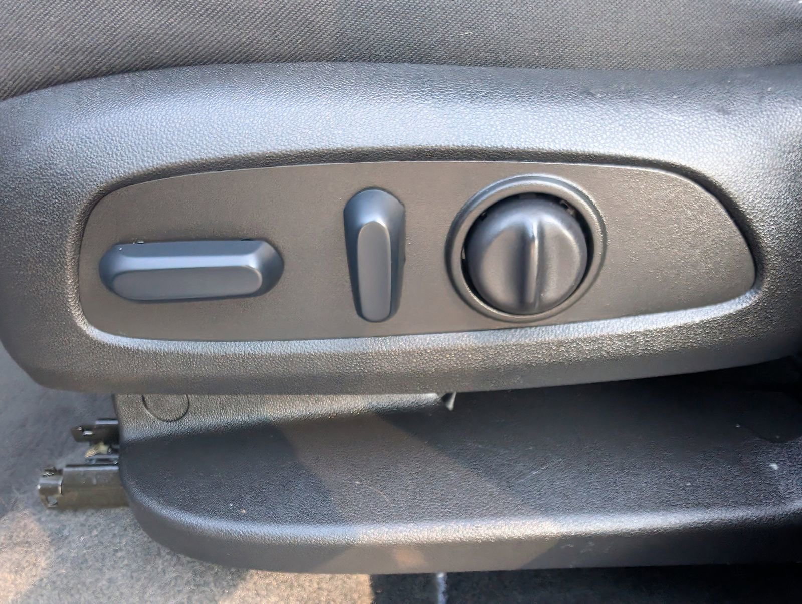 2024 Chevrolet Equinox LS photo 11