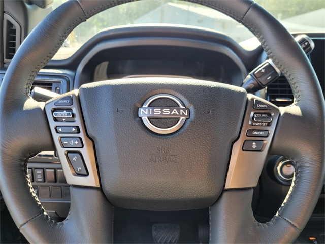 2024 Nissan Titan SV photo 20