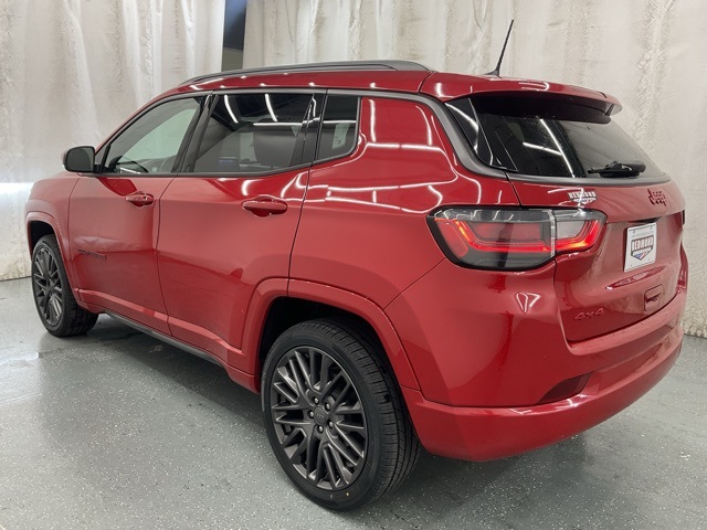 2022 Jeep Compass Red Edition photo 4