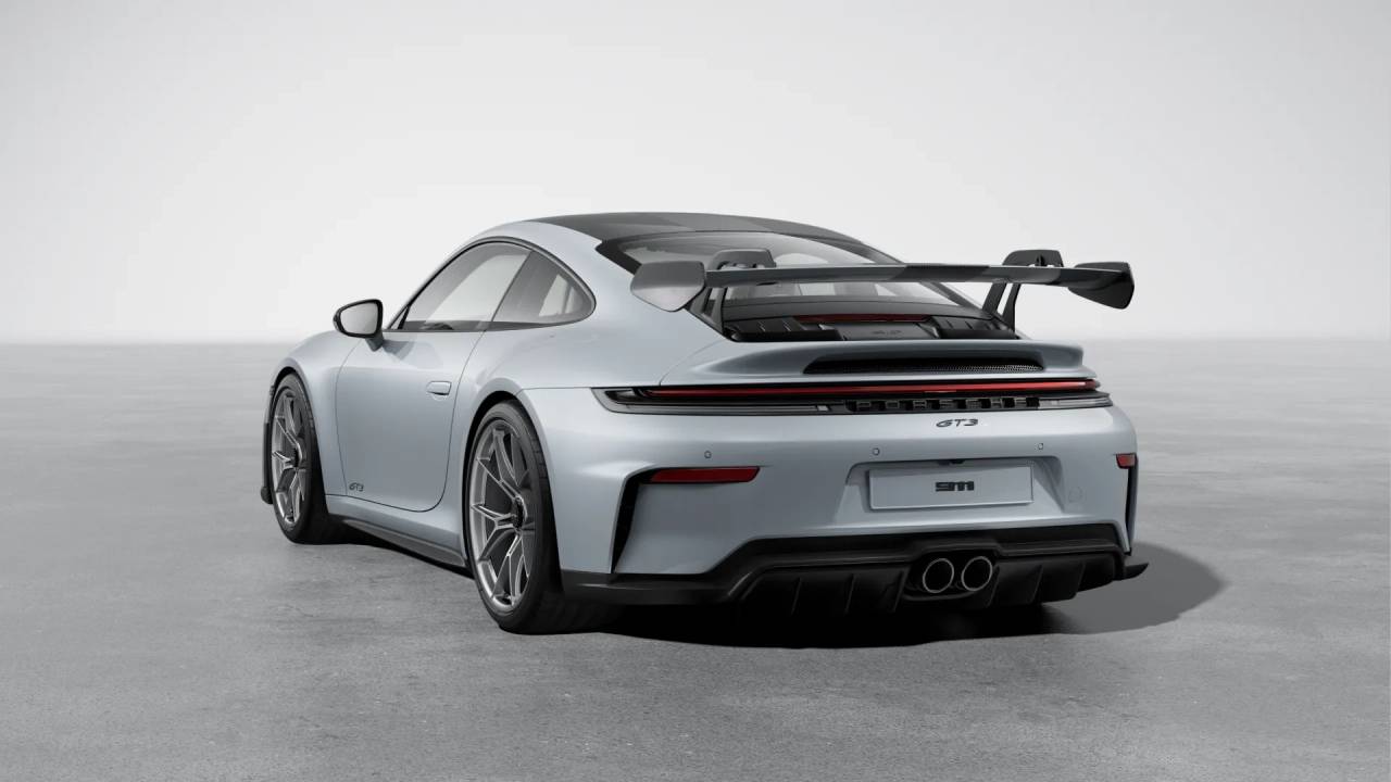 2026 Porsche 911 GT3 Touring photo 3