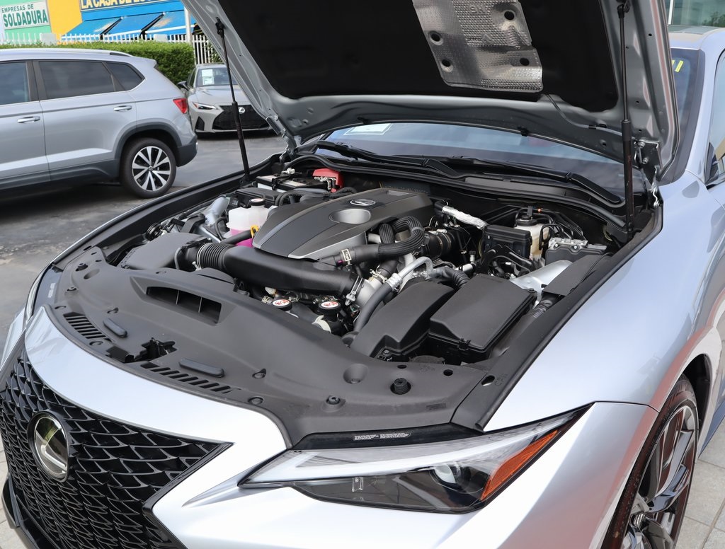 2025 Lexus IS 300 F SPORT photo 14