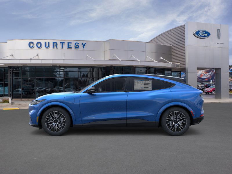 2025 Ford Mustang Mach-E Premium photo 3