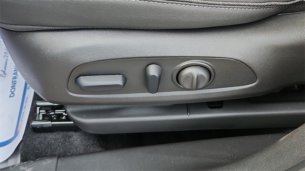 2025 Buick Encore GX Preferred photo 12