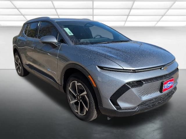2026 Chevrolet Equinox EV 2LT's photo