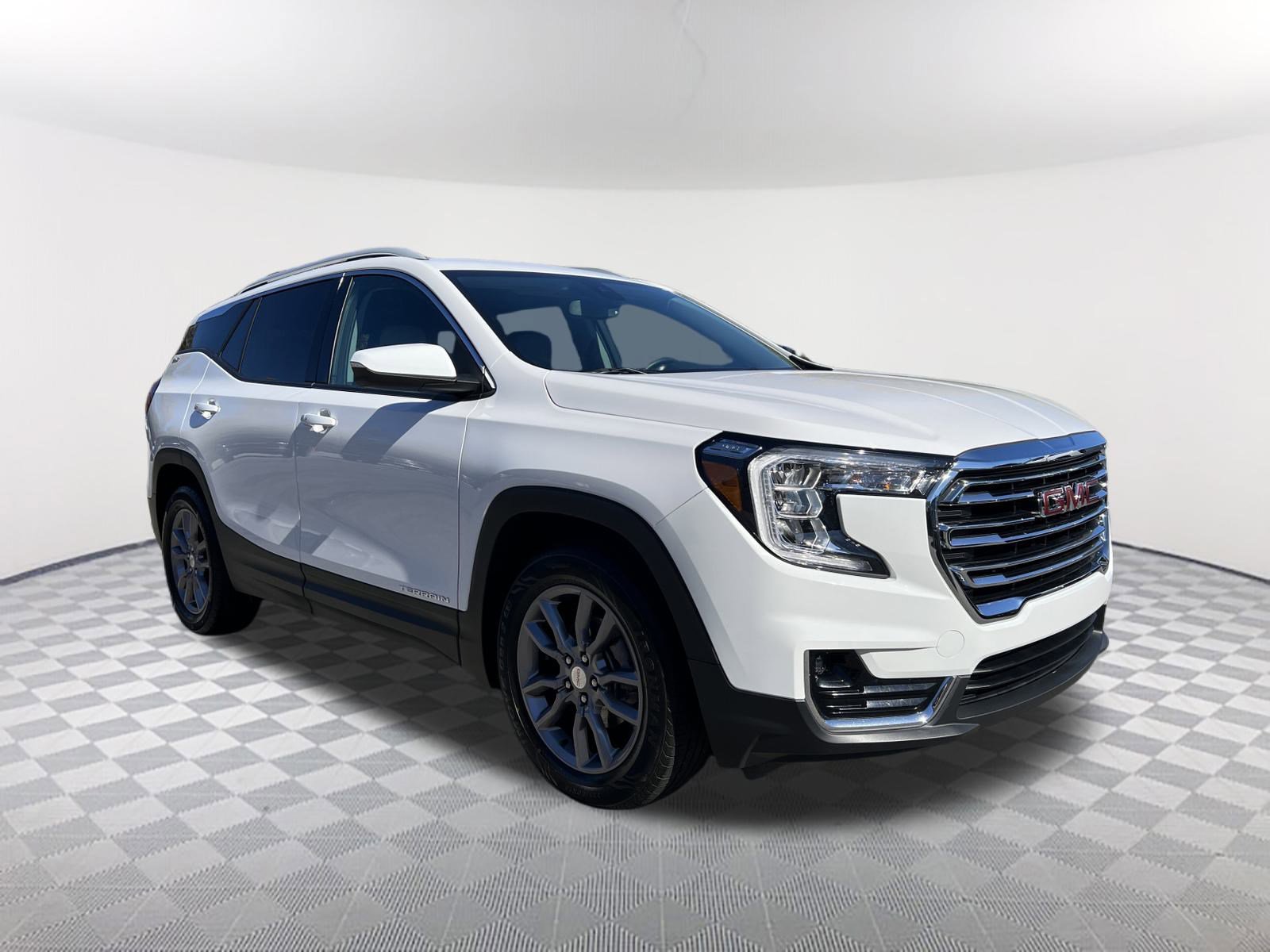 2023 Gmc Terrain SLT photo 3