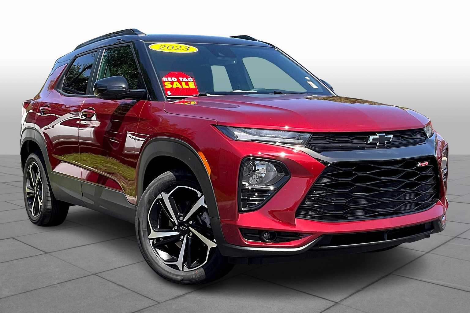 2023 Chevrolet Trailblazer RS photo 2