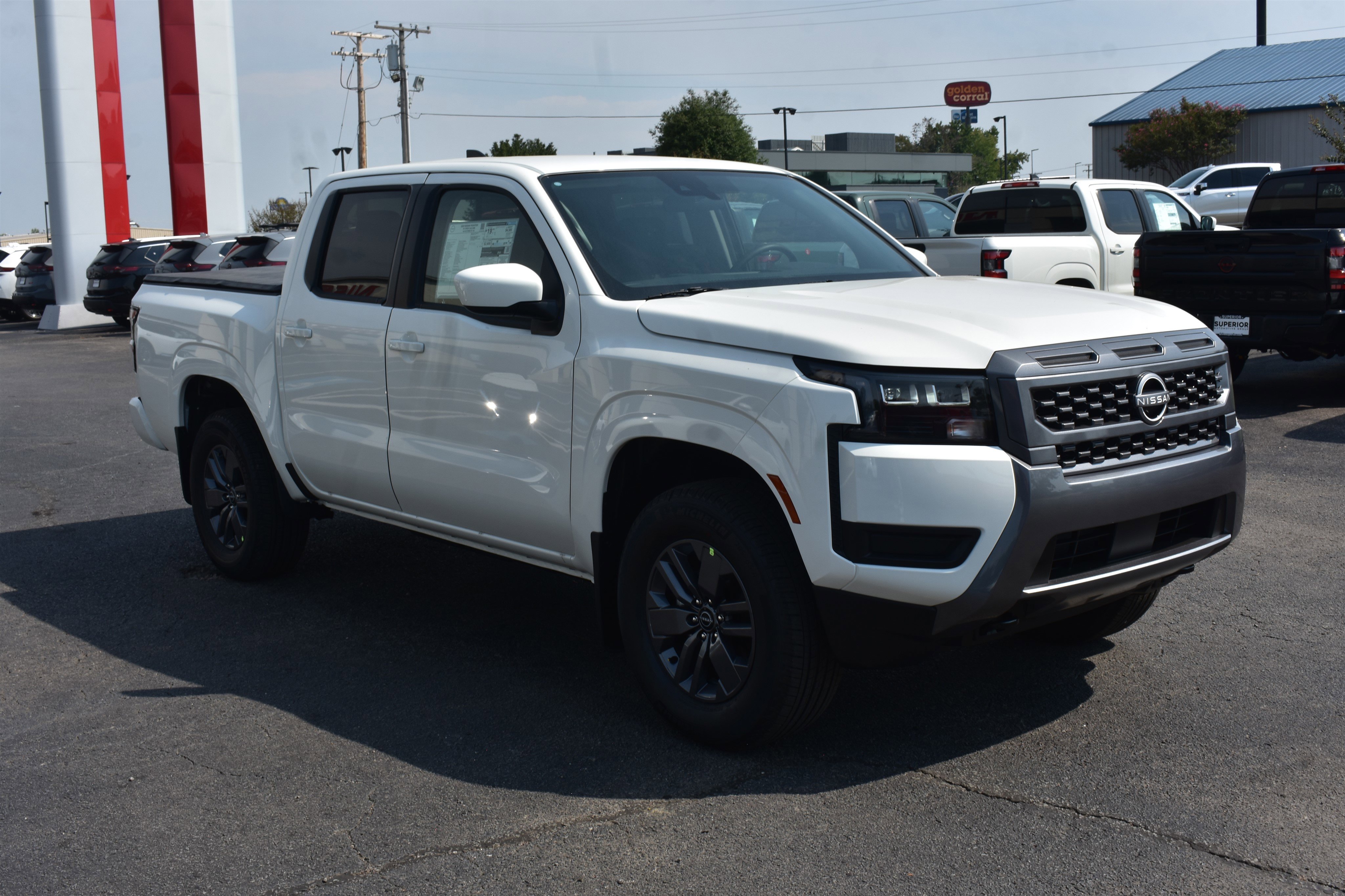 2026 Nissan Frontier SV Crew Cab photo 2