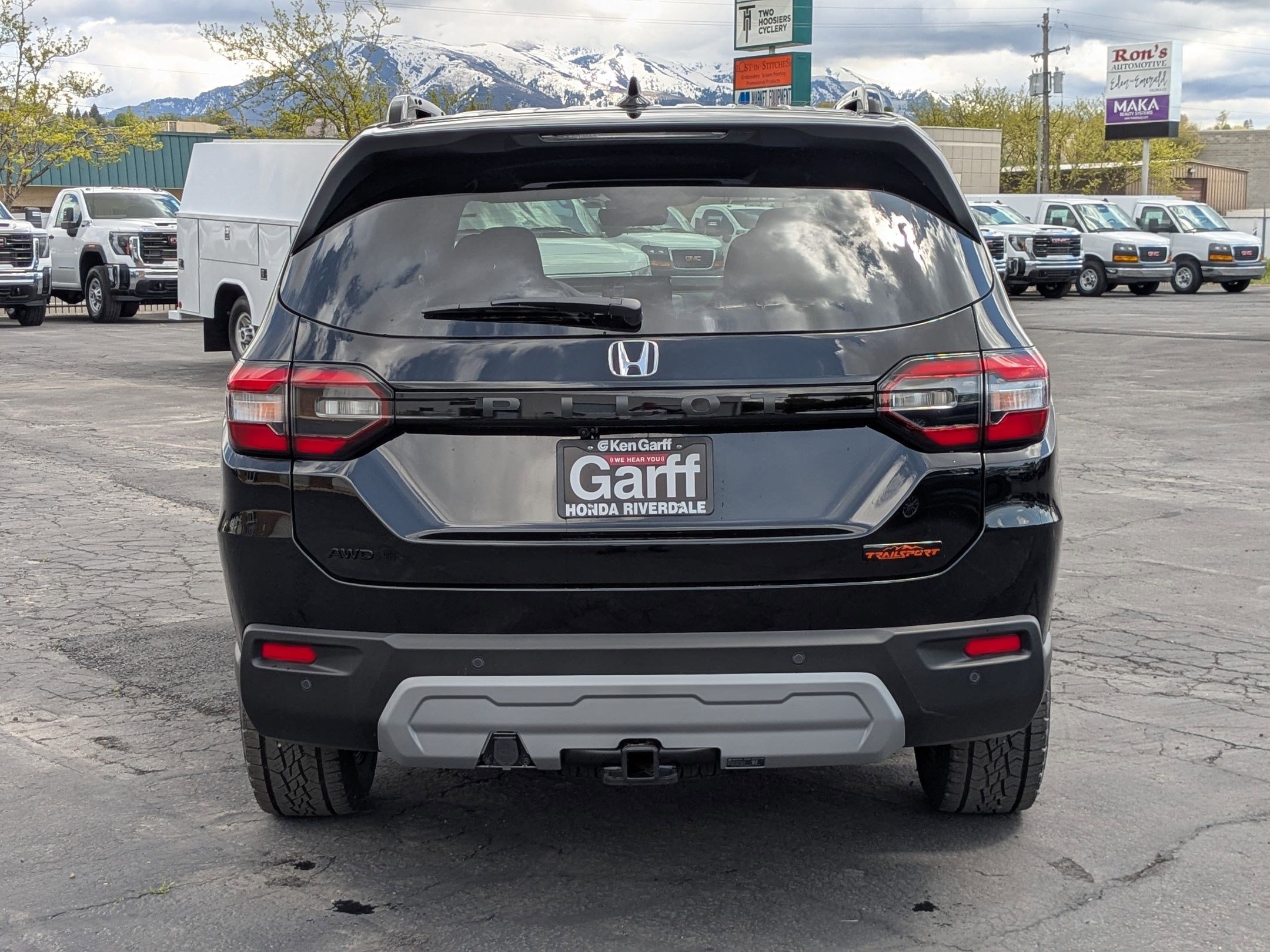2025 Honda Pilot TrailSport photo 4