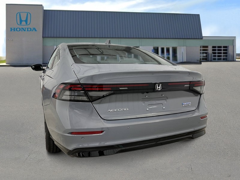 2025 Honda Accord Hybrid Touring photo 4