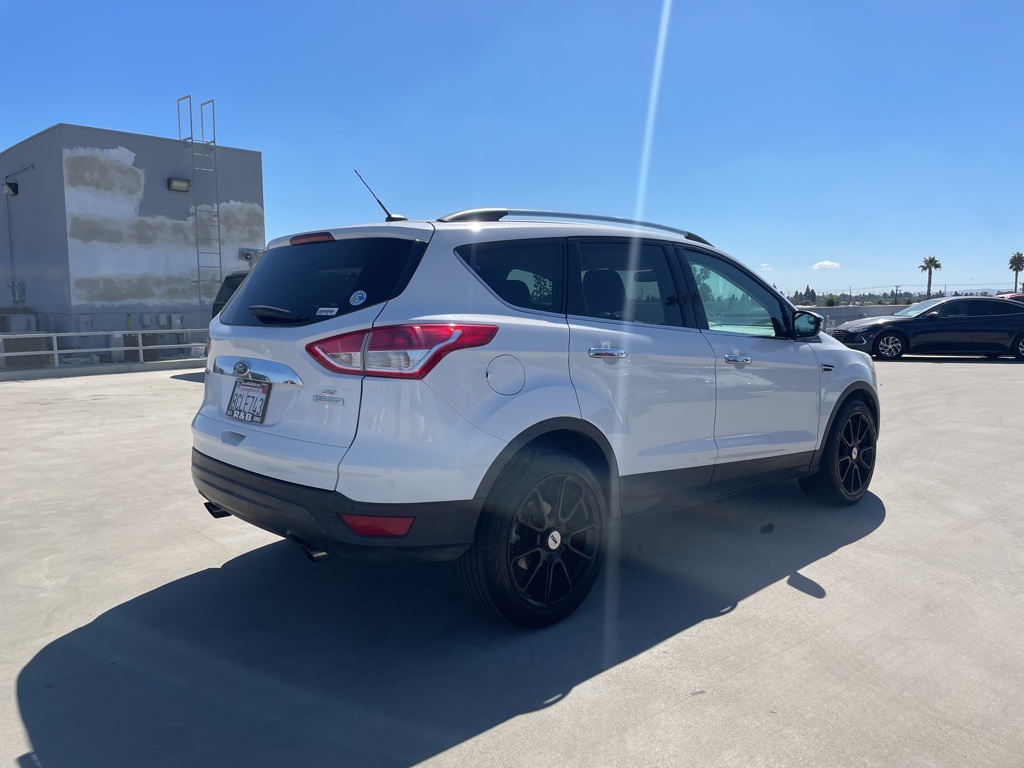 2015 Ford Escape SE photo 2