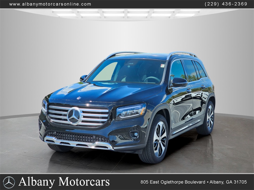 2025 Mercedes-Benz GLB Base's photo