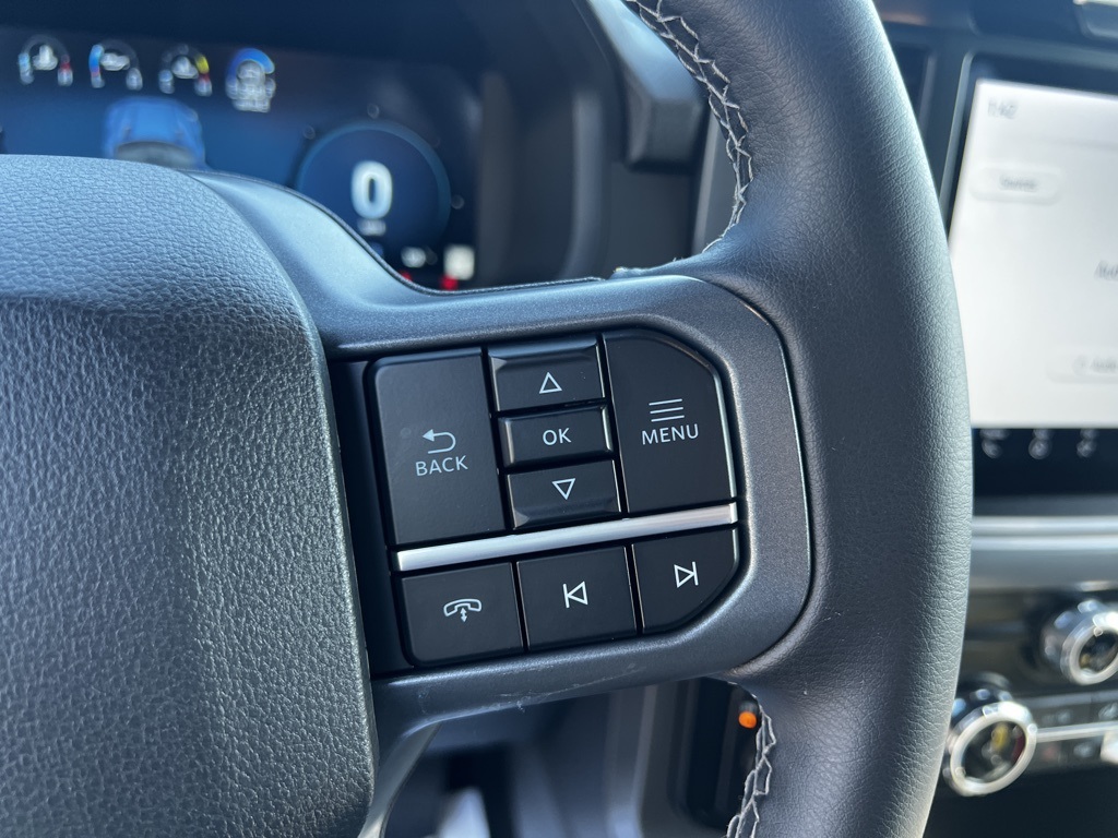2025 Ford F-150 XLT photo 7