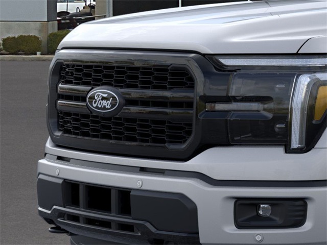 2025 Ford F-150 Lariat photo 17