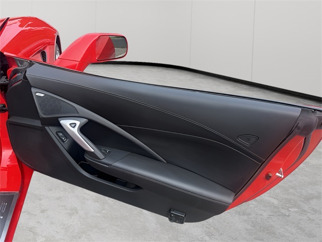 2017 Chevrolet Corvette Stingray 1LT photo 25