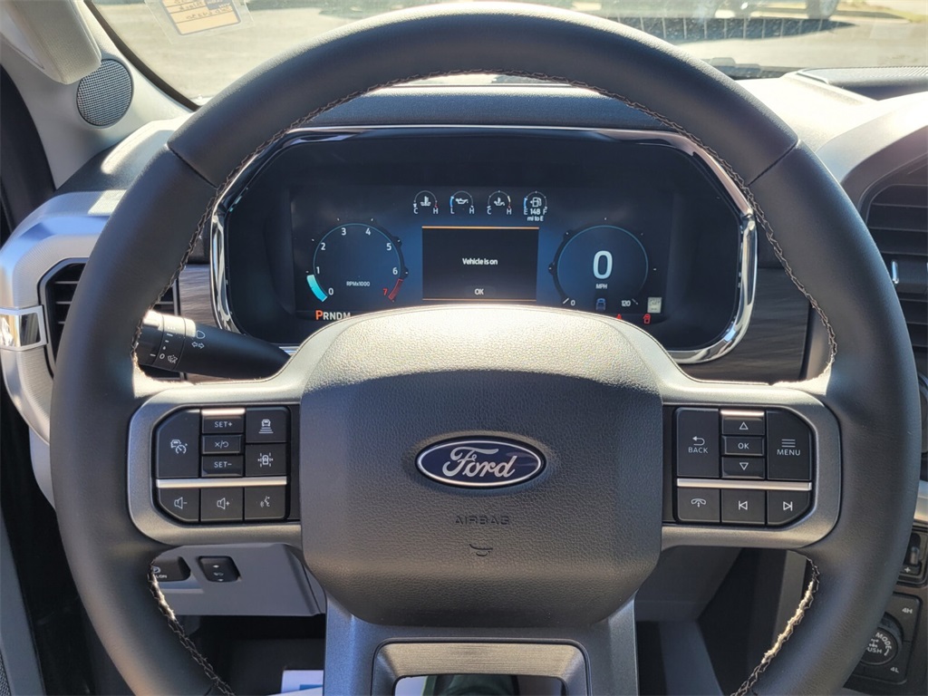 2025 Ford F-150 Lariat photo 25