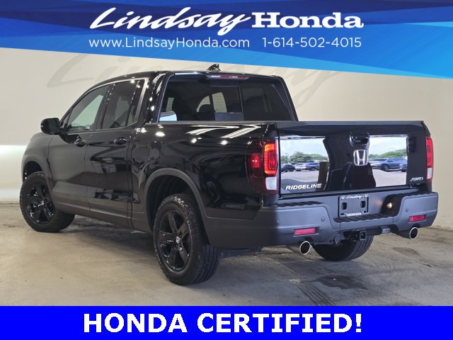 2022 Honda Ridgeline Black Edition photo 5