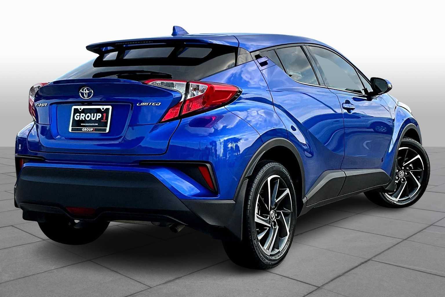 2020 Toyota C-HR Limited photo 12