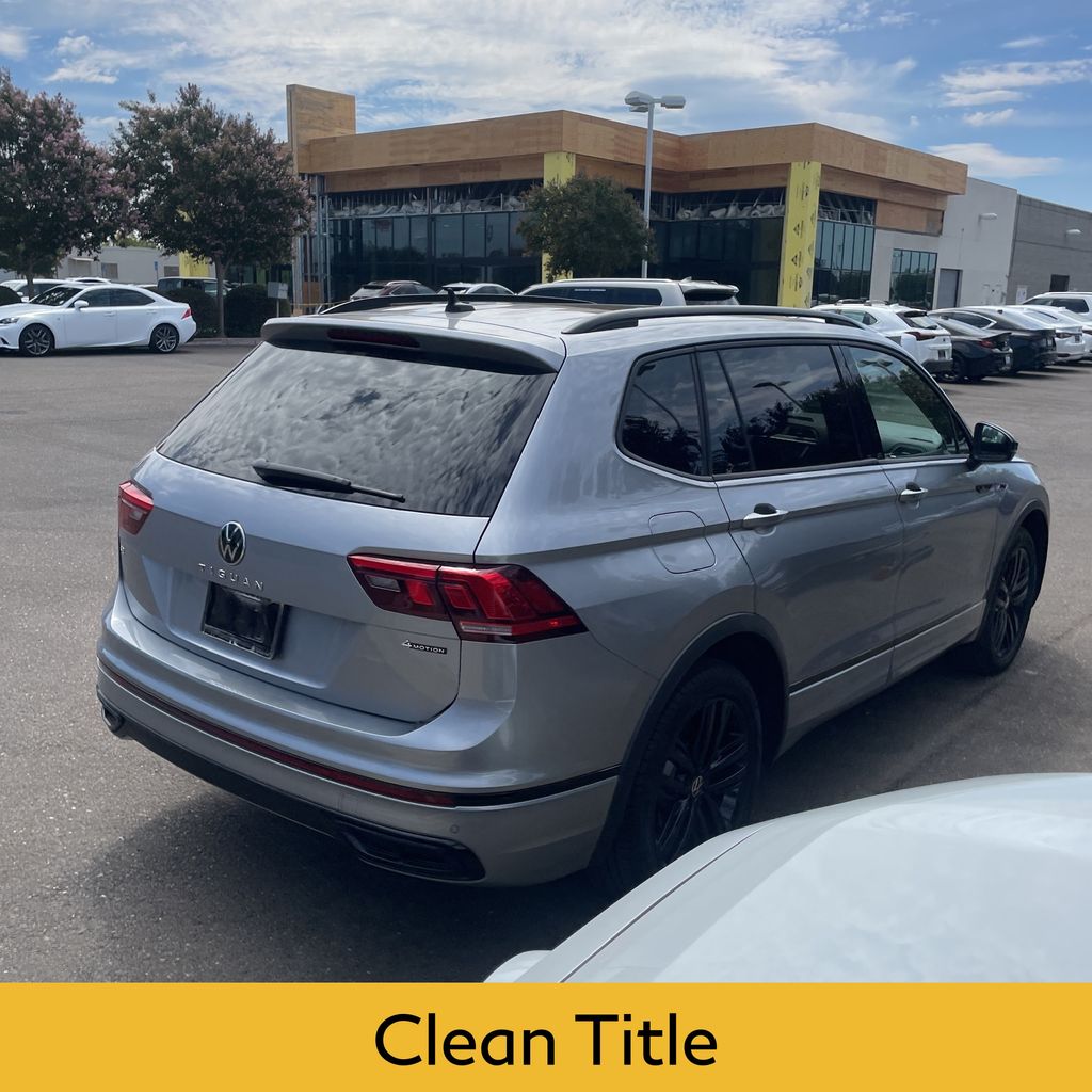 2022 Volkswagen Tiguan SE R-Line Black photo 6
