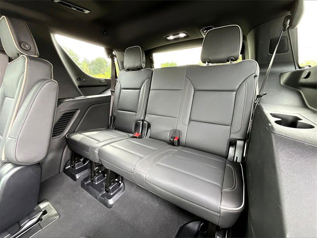 2025 Chevrolet Tahoe Premier photo 16