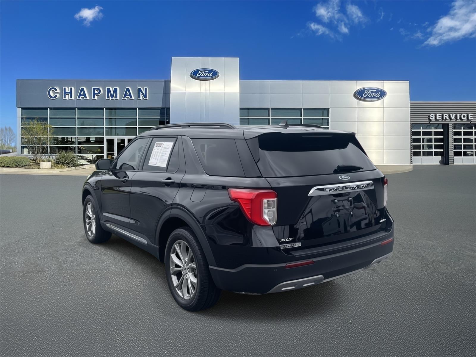 2022 Ford Explorer XLT photo 9