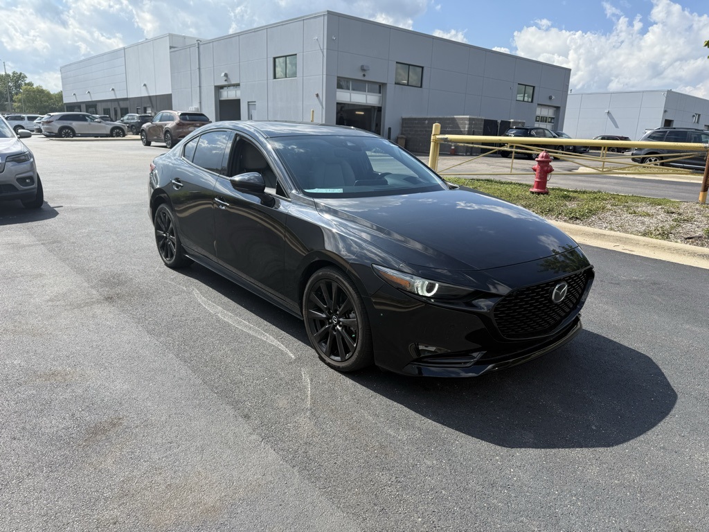 2022 Mazda Mazda3 Premium Plus photo 2