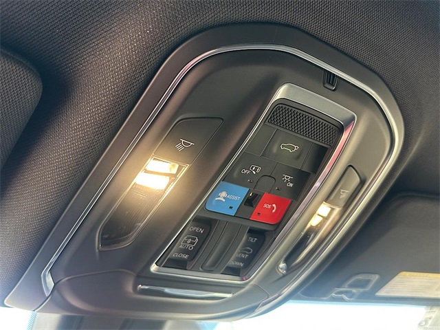 2025 Jeep Grand Cherokee Altitude X photo 25