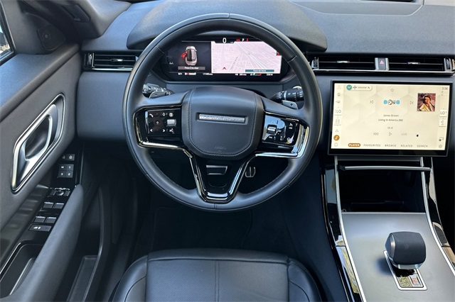 2025 Land Rover Range Rover Velar SE photo 12